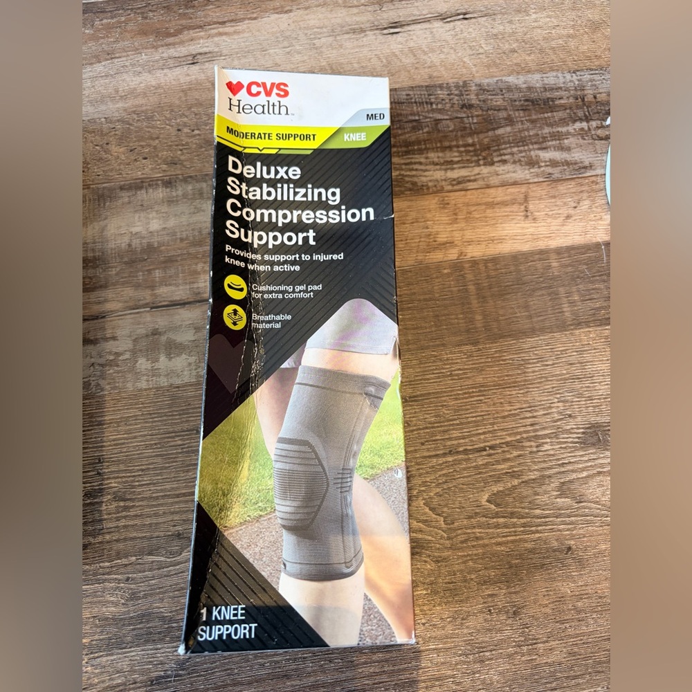 🌙 B40 CVS Health deluxe stabilizing compression support